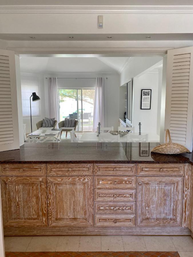 Beautiful Apartment For Rent In Quinta Do Lago With Excellent Resort Facilities Close To Lake And Beach. Zewnętrze zdjęcie