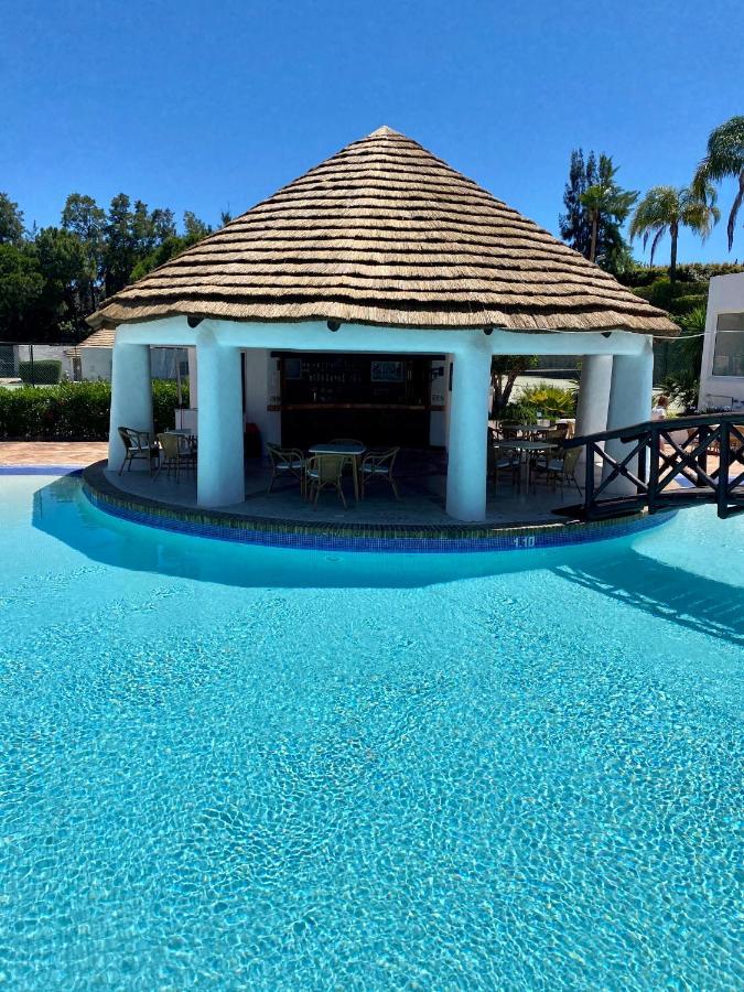 Beautiful Apartment For Rent In Quinta Do Lago With Excellent Resort Facilities Close To Lake And Beach. Zewnętrze zdjęcie