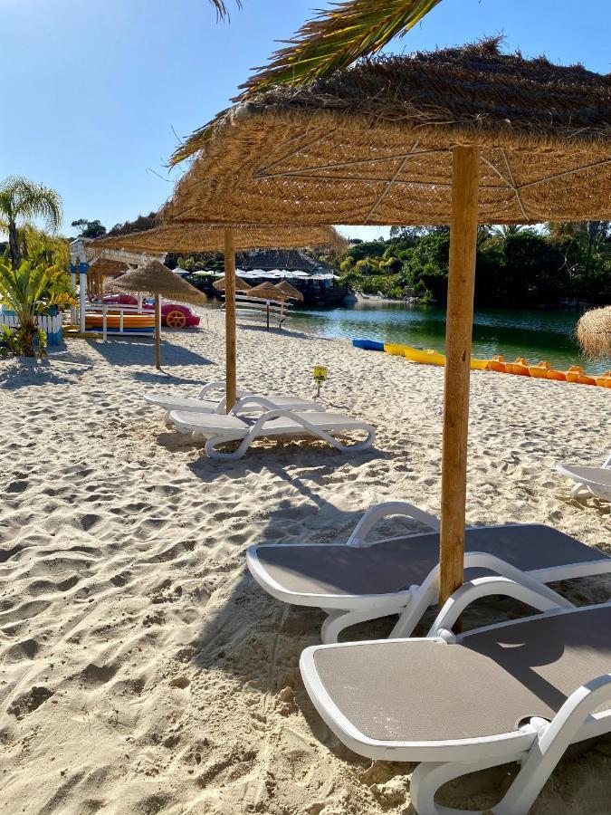 Beautiful Apartment For Rent In Quinta Do Lago With Excellent Resort Facilities Close To Lake And Beach. Zewnętrze zdjęcie