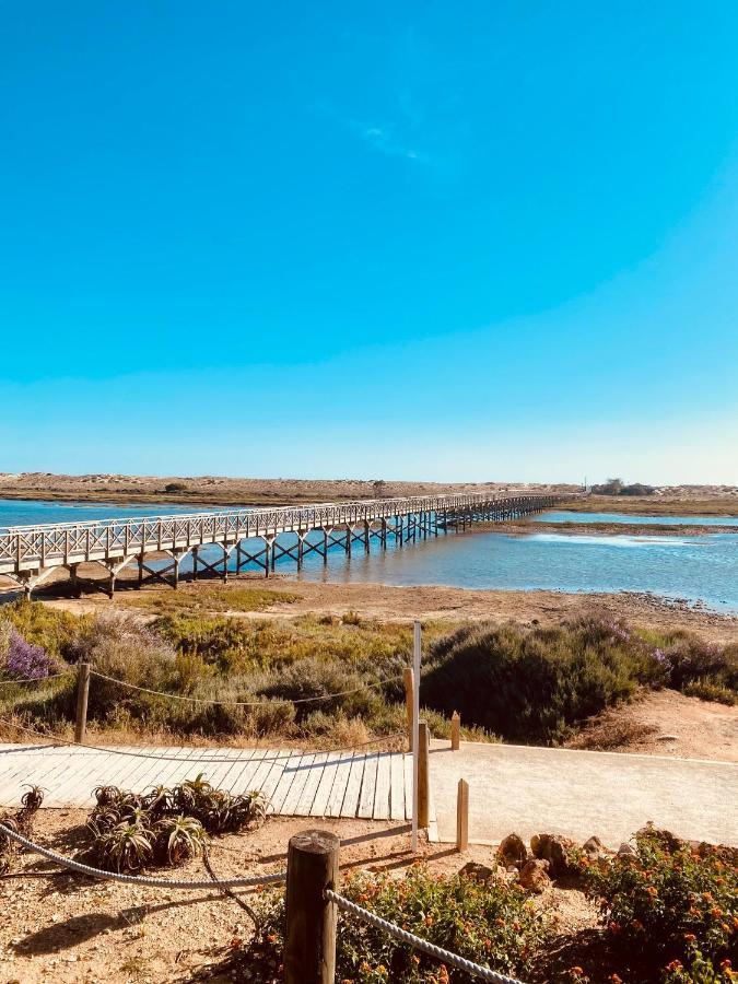 Beautiful Apartment For Rent In Quinta Do Lago With Excellent Resort Facilities Close To Lake And Beach. Zewnętrze zdjęcie