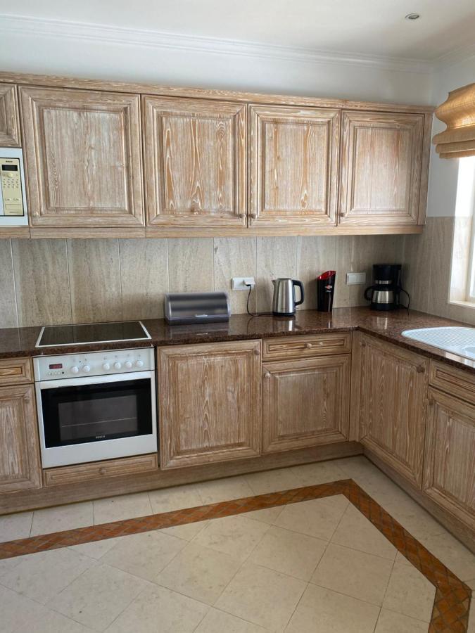 Beautiful Apartment For Rent In Quinta Do Lago With Excellent Resort Facilities Close To Lake And Beach. Zewnętrze zdjęcie
